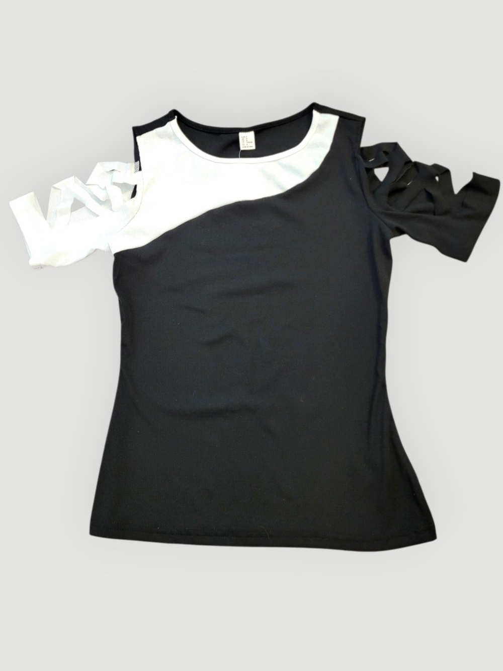 NWT Floerns Women's Black & White Cold-Shoulder Lattice Tee - Size M - Picture 3 of 6